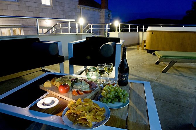Croatia Luxury Villa and Yacht Combo Package on Korcula Island - Day 5 Vis Island: Green Cave, Stiniva Cove, Blue Cave, and Medvidina Cave