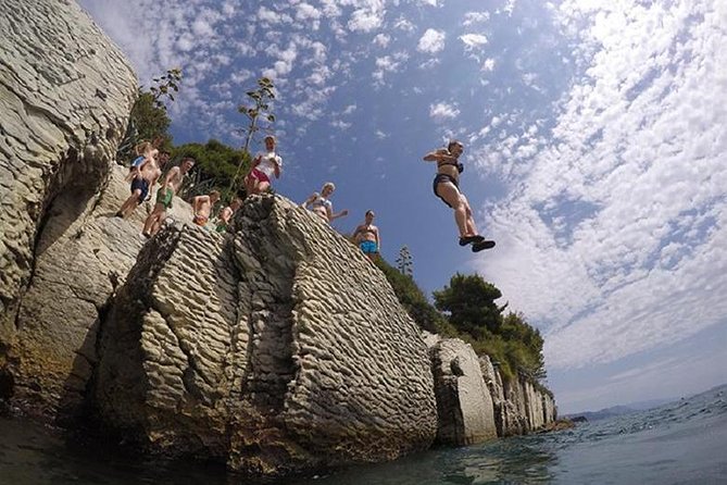 Deep Water Solo and Cliff Jumping Tour in Split - Key highlights at a glance