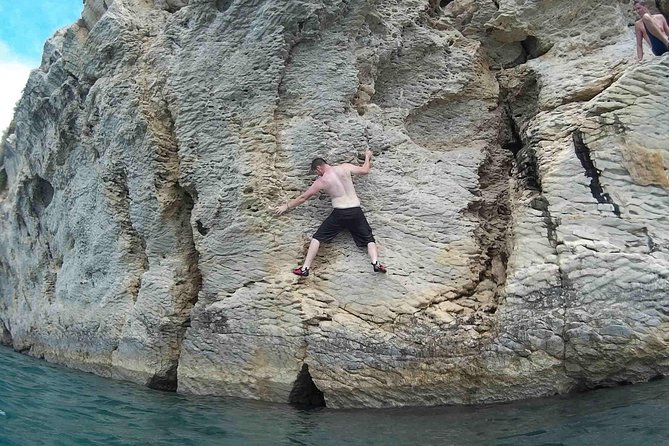 Deep Water Solo and Cliff Jumping Tour in Split - Swimming requirement: the part you should check before you book
