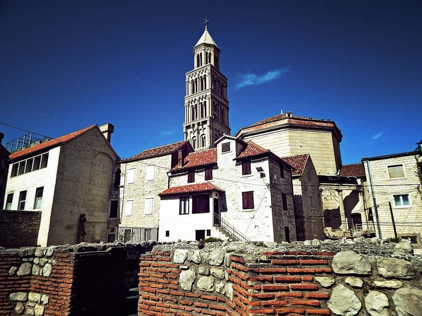 Diocletian's Palace and Old Town SMALL GROUP Walking Tour - Diocletian’s Palace visit: what you get beyond photo ops