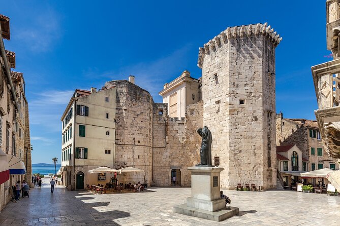 Diocletian's Palace Small Group Tour in Split - Stop 5: The Golden Gate and the moment Diocletian entered
