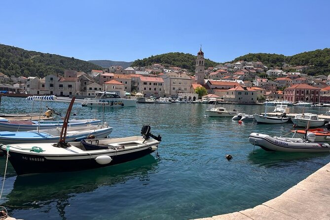 Discover Brac Island by Private Boat - Visit Bol and Hidden Bays - Pucisca: the real Brac vibe, stonemasonry up close