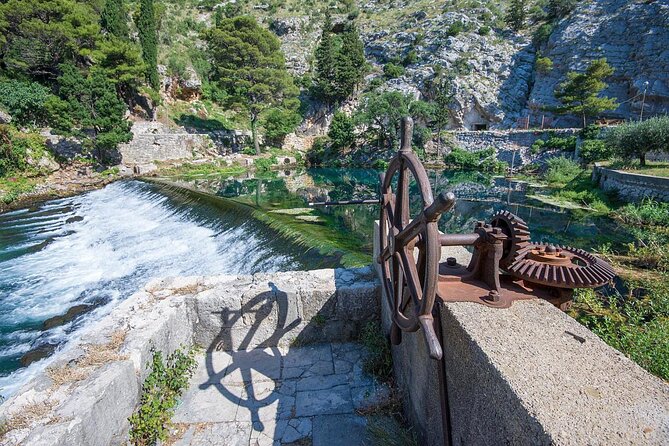 Dubrovnik Above Beyond, Srdj drive & guided Old Town PRIVATE SHORE EXCURSION - Cruise-Port Pickup That Keeps Your Day on Track