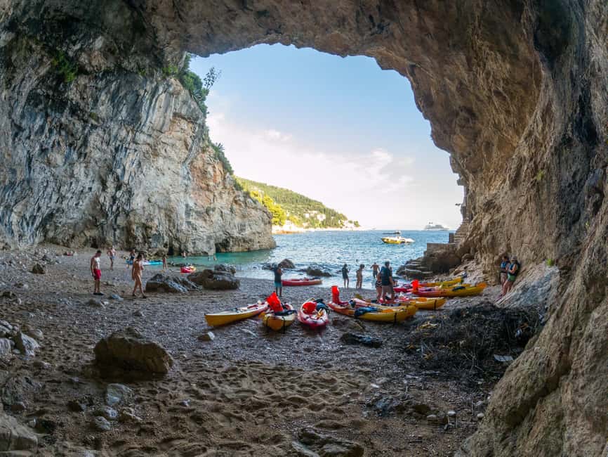 Dubrovnik: Afternoon Kayaking and Snorkeling Tour - Dubrovnik City Walls, but with the best view angle