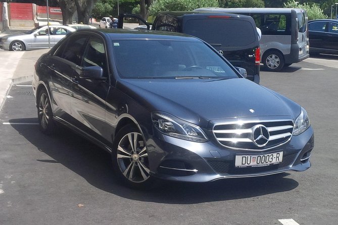Dubrovnik airport transfer - Friendly Drivers and Smooth Handling of Flight Delays