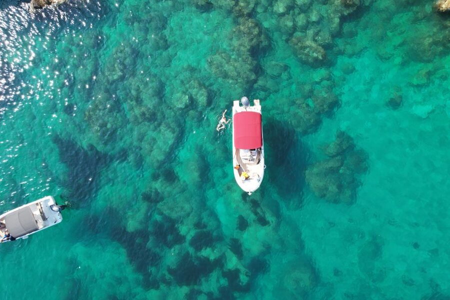 Dubrovnik: Blue Cave Tour by Speedboat - Live Guide in Croatian and English, and the On-Boat Energy