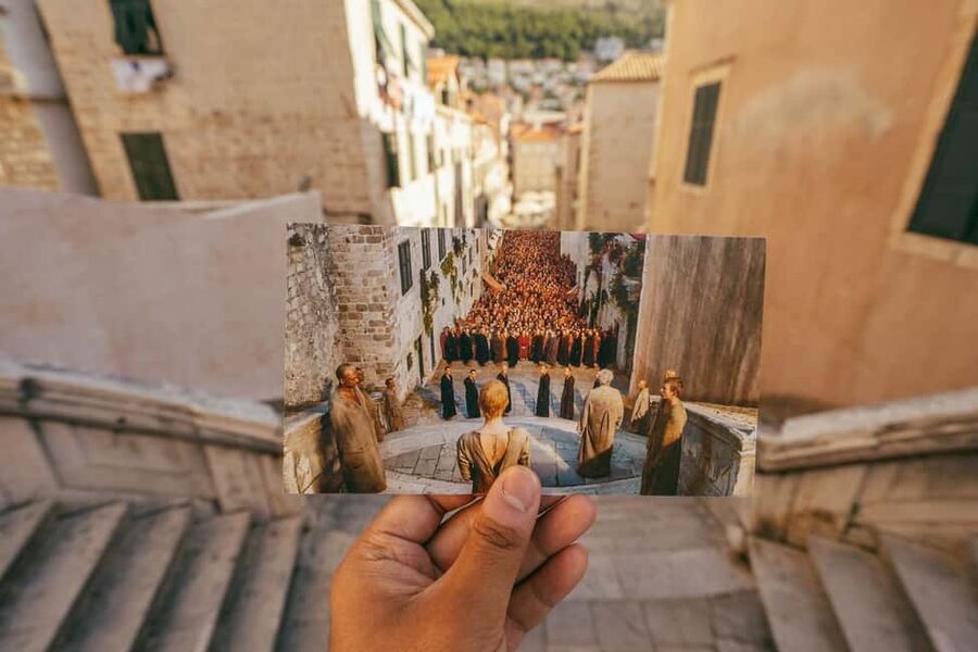 Dubrovnik: City Walls, Old Town Walking Tour & Adriatic View - Franciscan Monastery and the ancient pharmacy option (and how to plan around it)