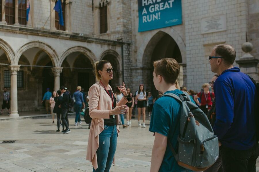 Dubrovnik: Early Bird Walking Tour - Dubrovnik Cathedral plus St Blaise’s Church: the spiritual heart without the rush