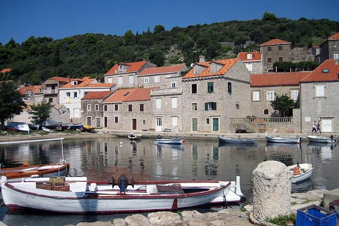 Dubrovnik Elafiti Islands Cruise with Lunch, Drinks and Pickup - Why the Elafiti Islands Cruise Works as a Dubrovnik Reset