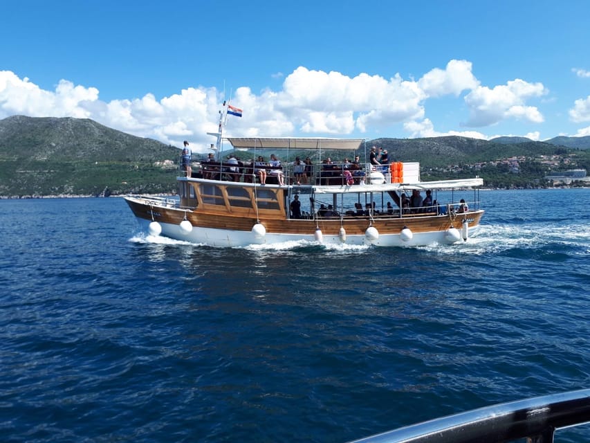 Dubrovnik: Elaphiti Islands Boat Cruise with Lunch & Drinks - Your 7-Hour Flow: How the Day Usually Unfolds