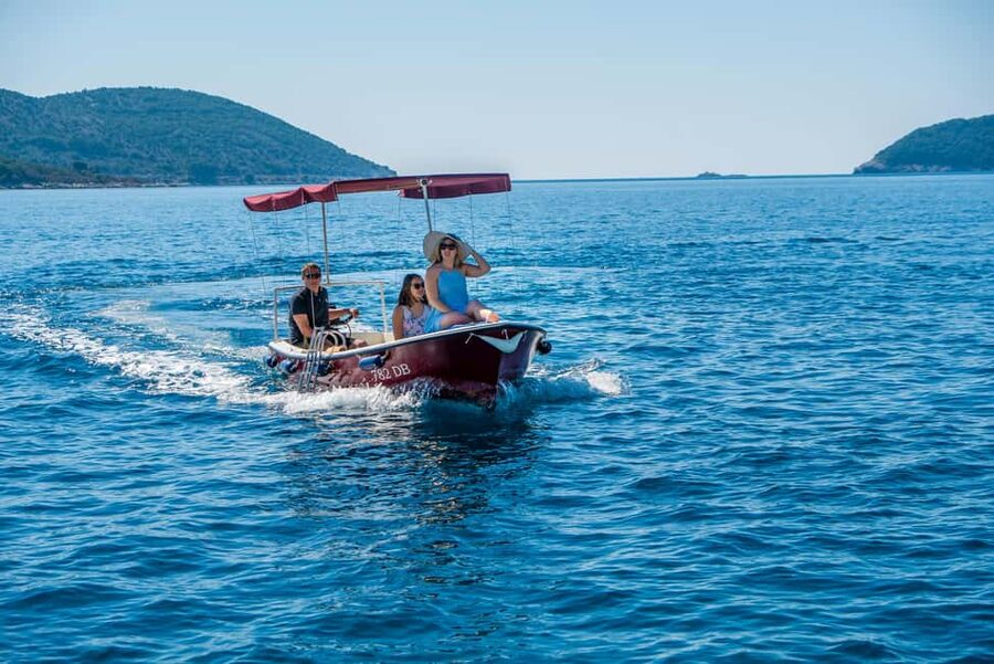 Dubrovnik: Elaphiti Islands Boat Rental - From Dubrovnik pickup to Zaton marina: getting on the water quickly