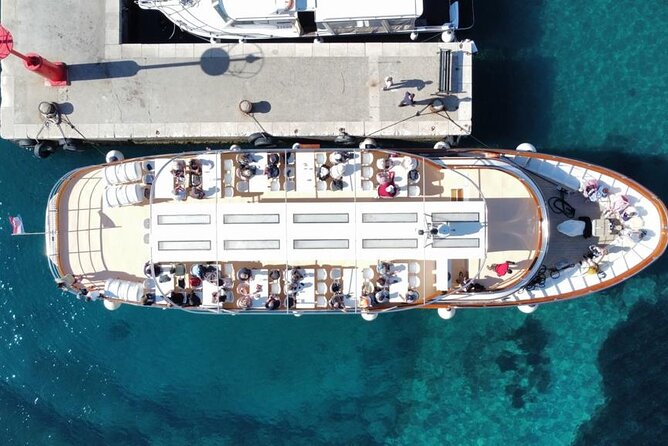 Dubrovnik: Elaphiti Islands Full-Day Cruise with Lunch - Entering the Day: What You Really Get for $78.60