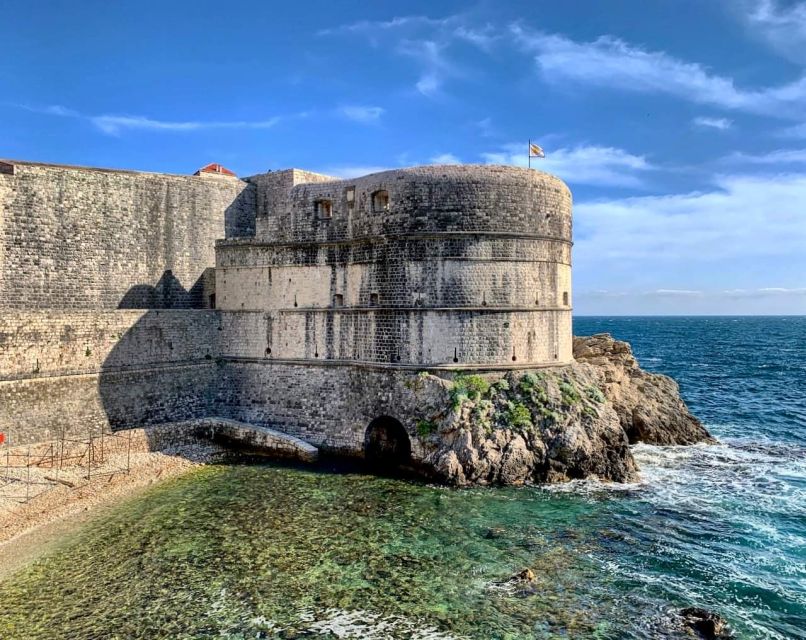 Dubrovnik: Epic Game of Thrones Tour + Lokrum & Saver Option - Lokrum day flow: ferry, Portoč Bay, monastery photo stop, and drop-offs
