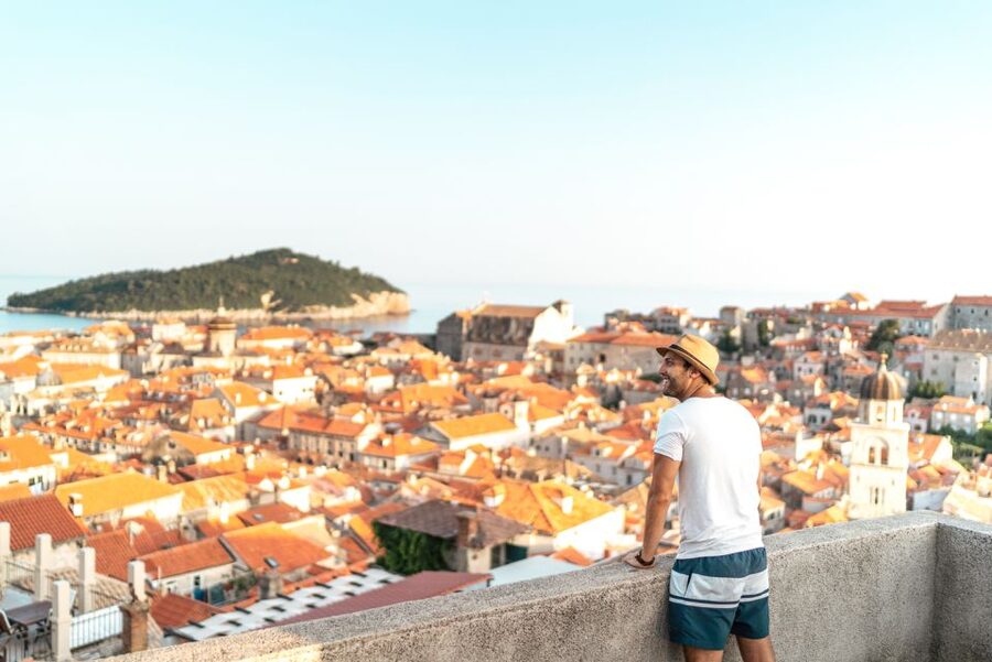 Dubrovnik: Epic Game of Thrones Tour + Lokrum & Saver Option - Finding the meeting point at Pile, no stress