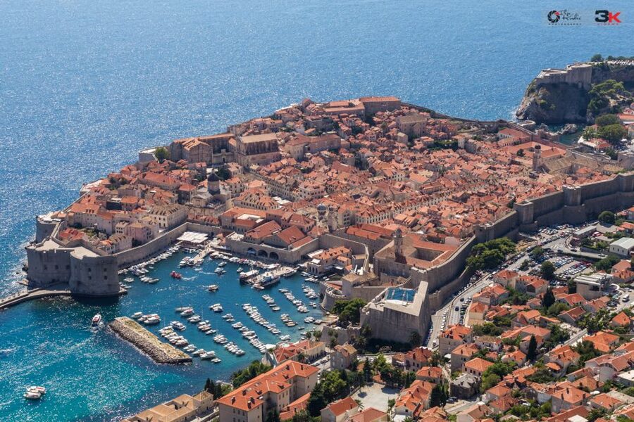 Dubrovnik: Explore Dubrovnik Old Town Walking Tour - Shopping Advice That Doesn’t Waste Your Time