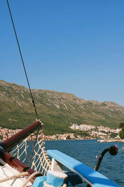Dubrovnik: Full-Day Blue Cave & Elaphiti Islands Boat Tour - Koločep Island and Donje Čelo: Pines, Coves, and a Car-Free Break