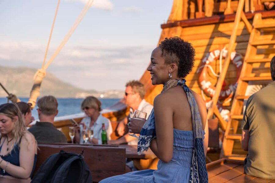 Dubrovnik: Galleon Sunset Cruise with a Live Guide & Drink - Weather and sea conditions: what happens if it does not go to plan