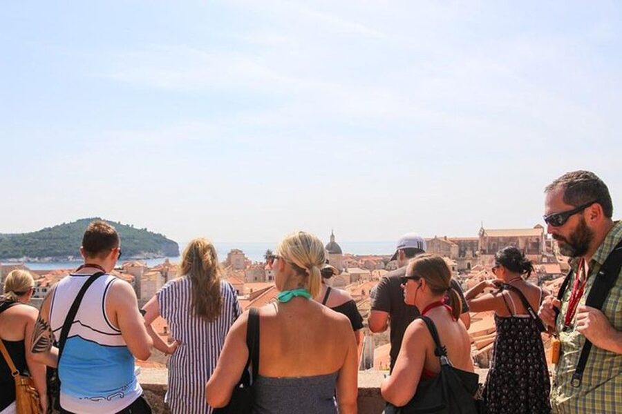 Dubrovnik: Game of Thrones and City Walls Walking Tour - Climbing the Dubrovnik Walls: Self-Guided Time With Big Views