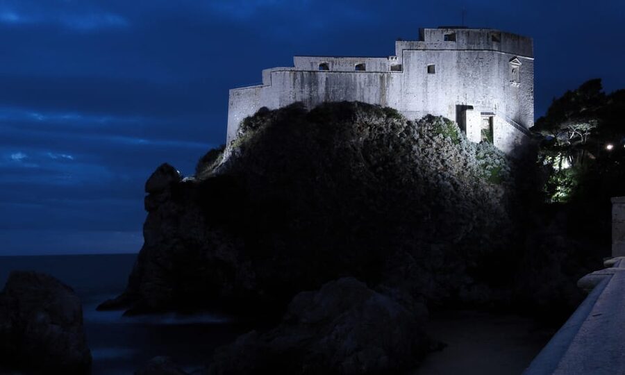 Dubrovnik: Ghosts and Mysteries Walking Tour - Marija’s Storytelling Style and the Small-Group Advantage