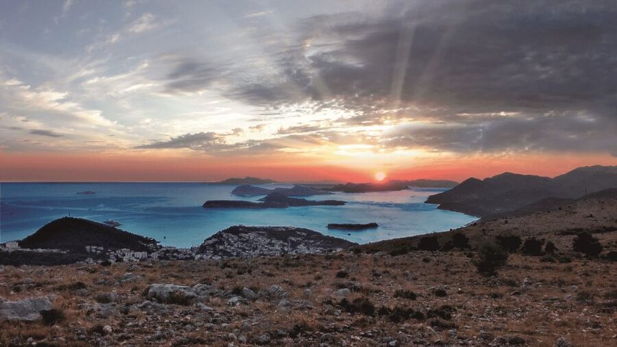 Dubrovnik: Group Sightseeing Tour with Stunning Views - Game of Thrones Filming Locations, Seen From the Road