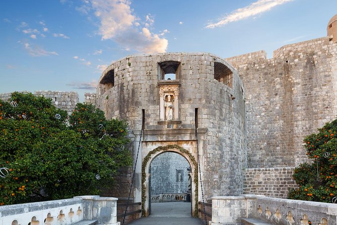 Dubrovnik Guided Group Tour with Ston Oyster tasting from Split & Trogir - Key points before you go