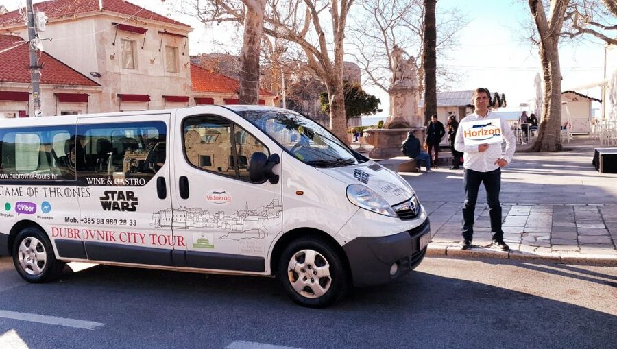 Dubrovnik: Guided Sightseeing Tour by Minivan - How a minivan panorama tour works for a first Dubrovnik visit
