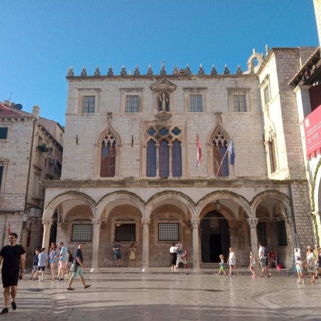 Dubrovnik: Historical Tour with Game of thrones details - Photo-friendly viewpoints without turning it into a selfie marathon