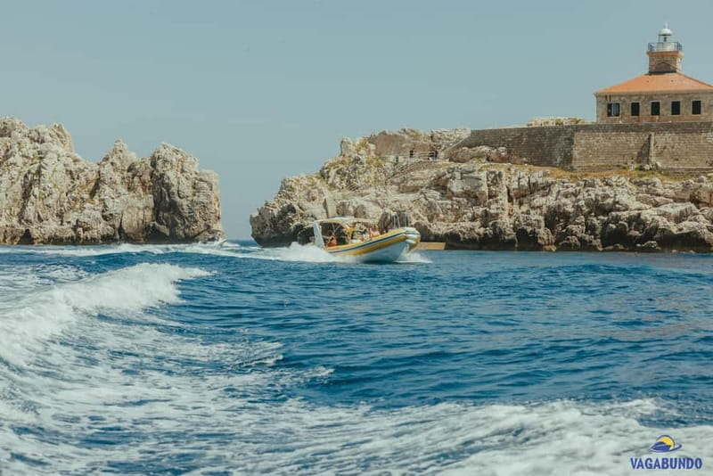 Dubrovnik: Morning Blue Cave speedboat tour with drinks - Drinks, snorkeling gear, and the guides who keep the day moving