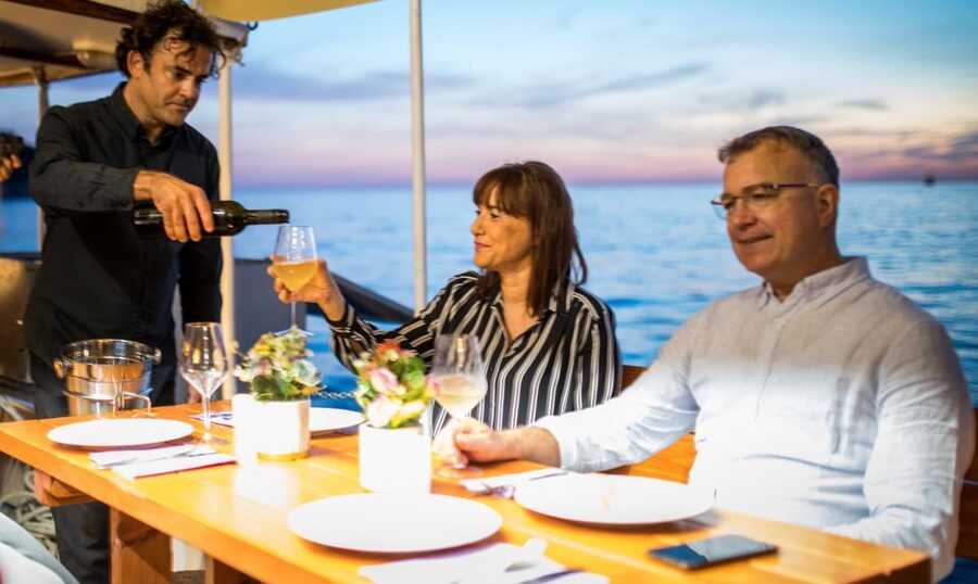 Dubrovnik: Old Town Cruise with Lunch - Old Port to Lokrum: Why This Cruise Works