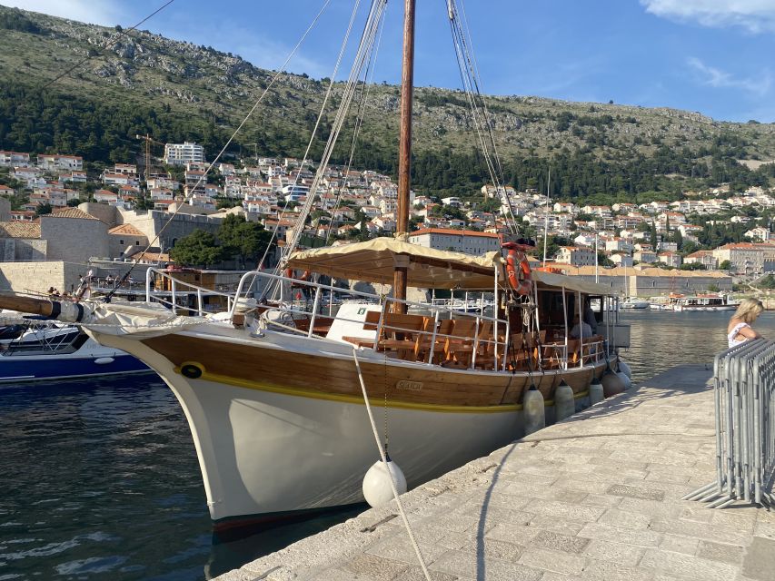Dubrovnik: Old Town Cruise with Lunch - Hosts, Vibe, and the Small-Tour Feel