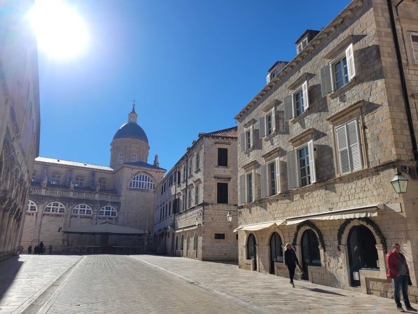 Dubrovnik: Old Town Highlights Tour with Audio Guide - Quick takeaways before you go