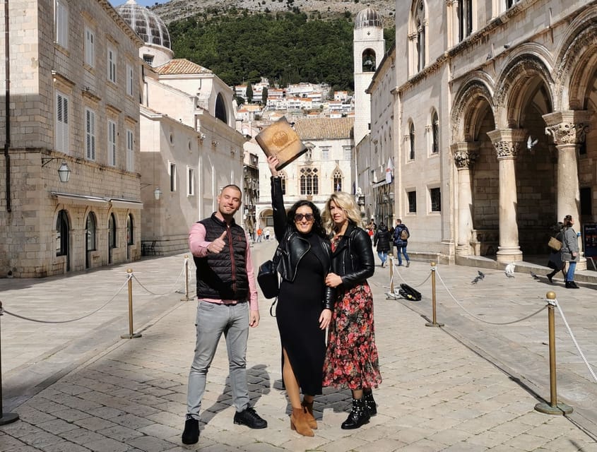 Dubrovnik: Old Town History Outdoor Escape Game - The 16th-century story: traitor drama meets Dubrovnik Republic context