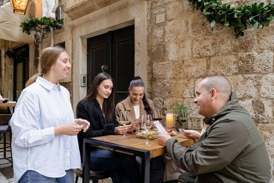 Dubrovnik Old Town: Night tour with History, Wine & Bites - The Stradun-to-wine transition: why the ending works