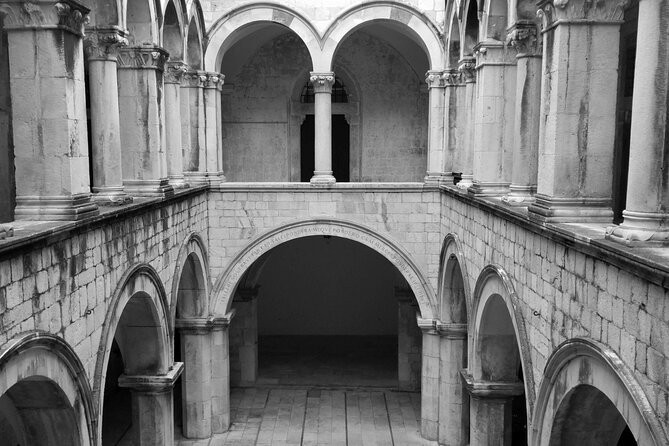 Dubrovnik Old Town: Small-Group Walking Tour With A Local - Franciscan Church and Monastery: pharmacy history you can actually picture