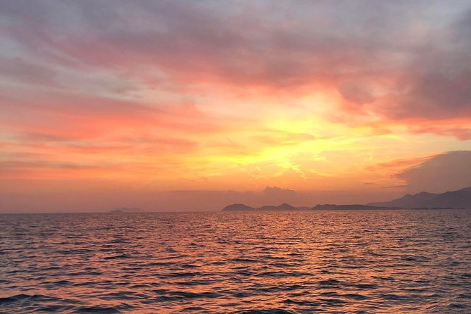 Dubrovnik Old Town Sunset Cruise - The experience in plain terms: a short sunset sail