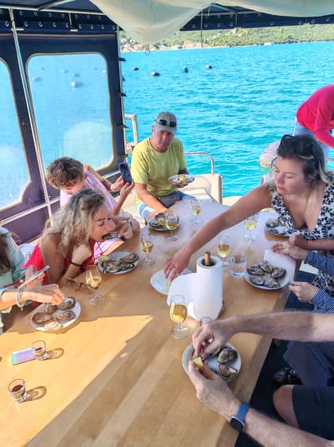 Dubrovnik: Oyster, Mussles, and Wine Tasting Tour in Ston - Ston Old Town and fortifications: best views, but plan your stairs