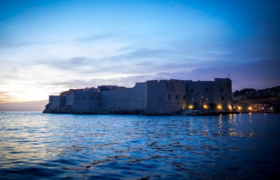 Dubrovnik: Panoramic Sunset Cocktail Cruise Around Old Town - What You Actually Get for $69: Cocktails, Snacks, and Value