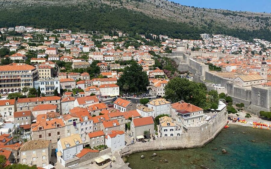Dubrovnik: Pile Gate & Old Town with Spices and Hidden Gems - Onofrio’s Fountains and St. Savior Church: classic Dubrovnik, done right