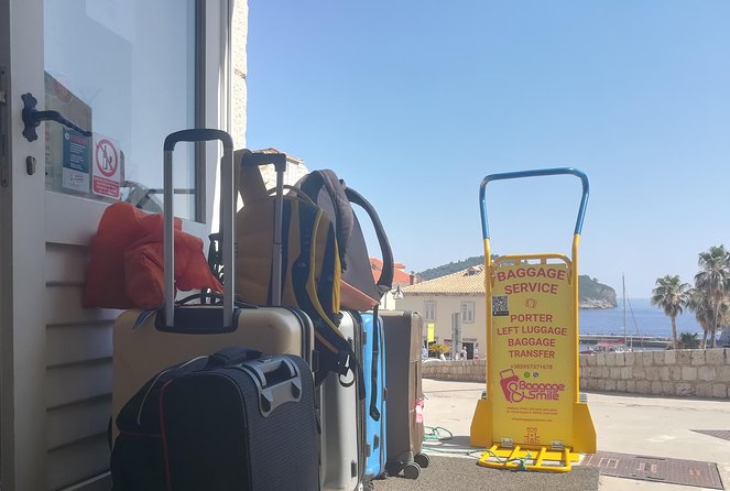 Dubrovnik Porter Service – Old Town No Stairs, Licensed Access - Komarda meeting point: where the service starts and how pickup fits your day