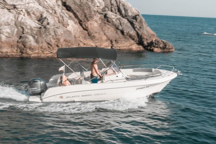 Dubrovnik: Private Boat Island Tour - Getting set up at Lapadska obala 31, then heading for Koločep