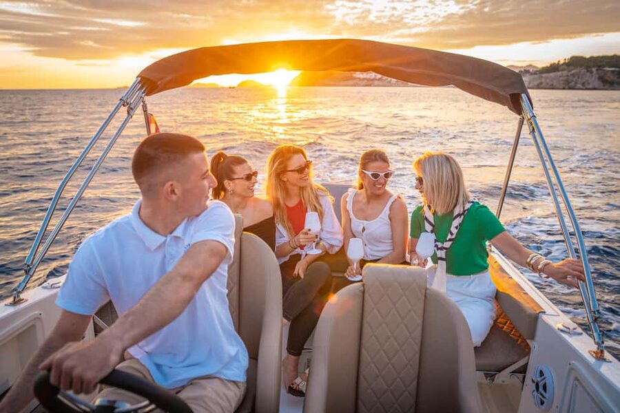 Dubrovnik Private Speedboat Tour to Elaphite Islands - Lopud: Šunj Beach, walking breaks, and the kind of island time you remember
