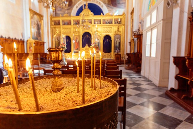 Dubrovnik's History with a Local: the Homeland War Stories Private Tour - Memorial Room of the Defenders of Dubrovnik, Where Photos Do the Talking