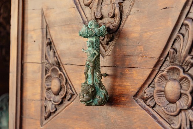 Dubrovnik's History with a Local: the Homeland War Stories Private Tour - Holy Annunciation Church: Repairs, Orthodox Connections, and Ferries