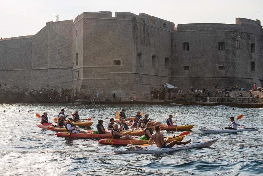 Dubrovnik: Sunset Sea Kayaking Tour - Getting Dubrovnik Walls Views Without the Usual Crowds