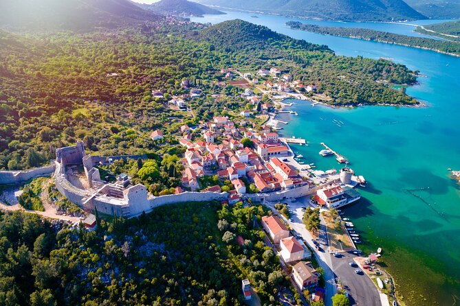 Dubrovnik to Split Private Transfer with Local Experienced Driver - Border checks and timing: why the driver’s judgment matters