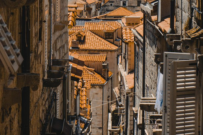 Dubrovnik tour from Split - Ston on Pelješac: walls, shellfish plans, and what to do if it’s skipped