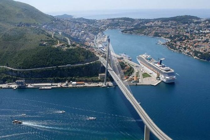 Dubrovnik Van Tour for Panoramic Views - Guide Quality: When Djuro Turns Stops into Stories