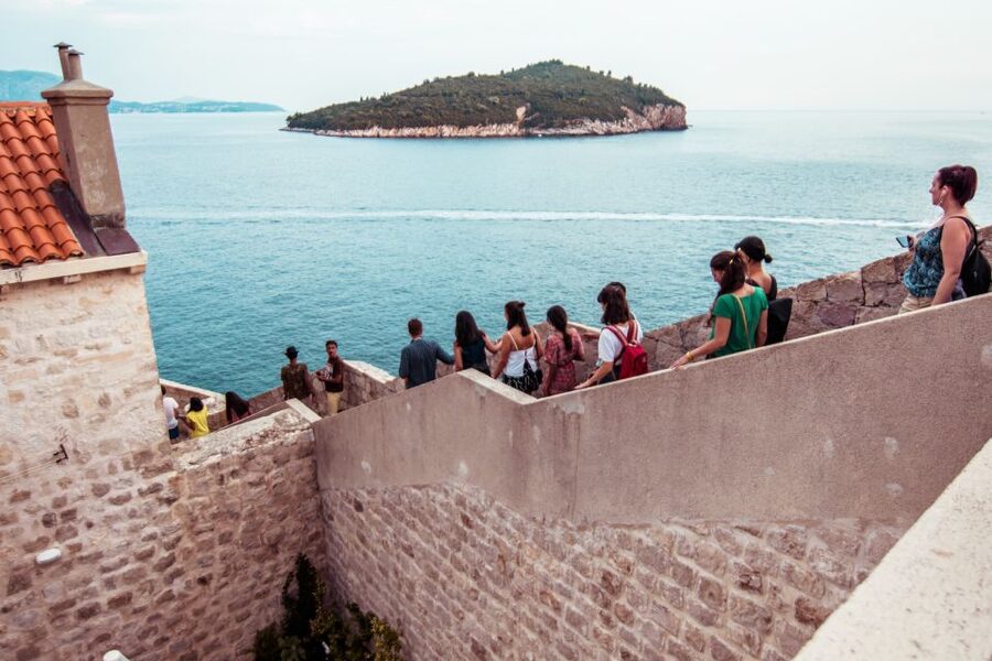 Dubrovnik: Walls and Wars Walking Tour - Headsets, group pacing, and how to stay close enough to hear