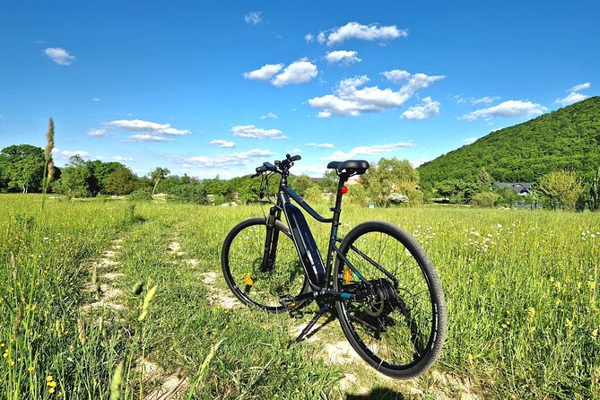 E-bike Tour Around Gacka River Valley - Majerovo Vrilo, the stop with old aircraft and old-world river charm