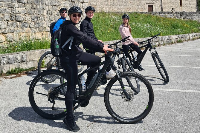 E-Bike Tour + Gourmet Lunch + Wine Tasting (Small Group) - What the small group really changes for you
